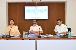 हेमंत सोरेन विदेश यात्रा भाजपा की आलोचना 