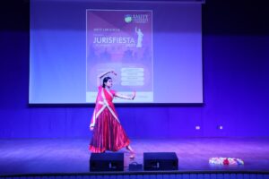 एमिटी लॉ स्कूल